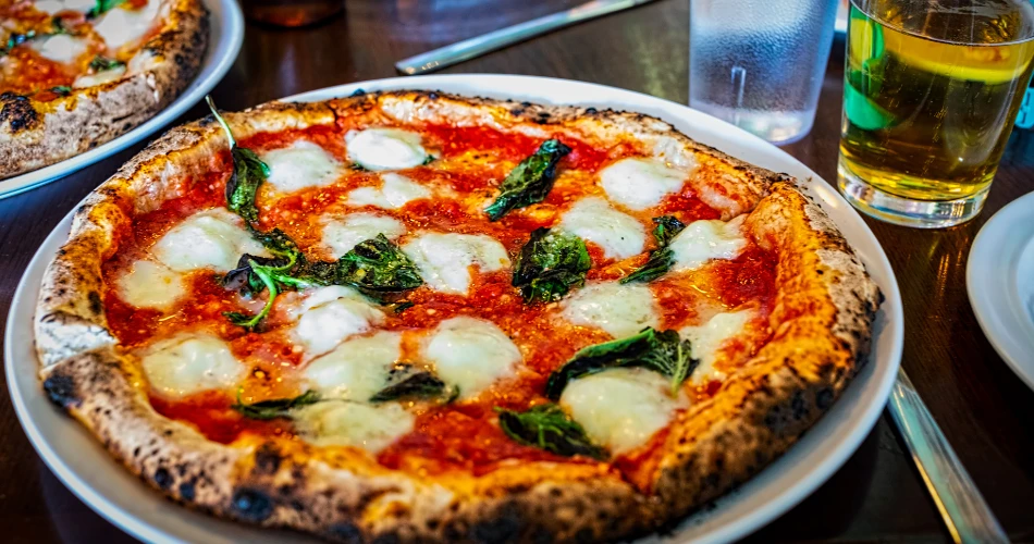 Where to Eat Around Bneid AlQar: Best Restaurants and Cafés Near Your Stay